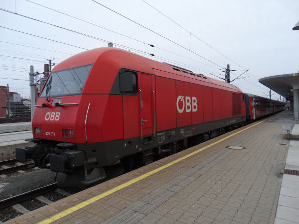 at-oebb-2016-linz-150318-full.jpg