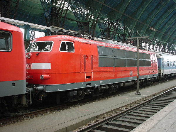 de-db-br103-233-frankfurt-250302-pic1-full.jpg