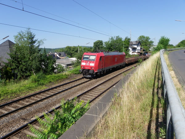 de-db-br185_0traxx-erpel-080710-full.jpg