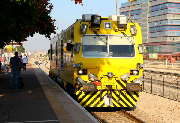 il-ir-plasser+theurer_em120h-lod-061116-pic2-full.jpg